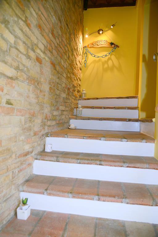 B&B Aurora Domus D'A-Mare Pesaro Buitenkant foto