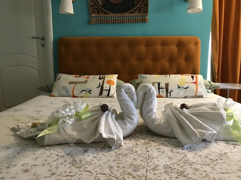 B&B Aurora Domus D'A-Mare Pesaro Buitenkant foto